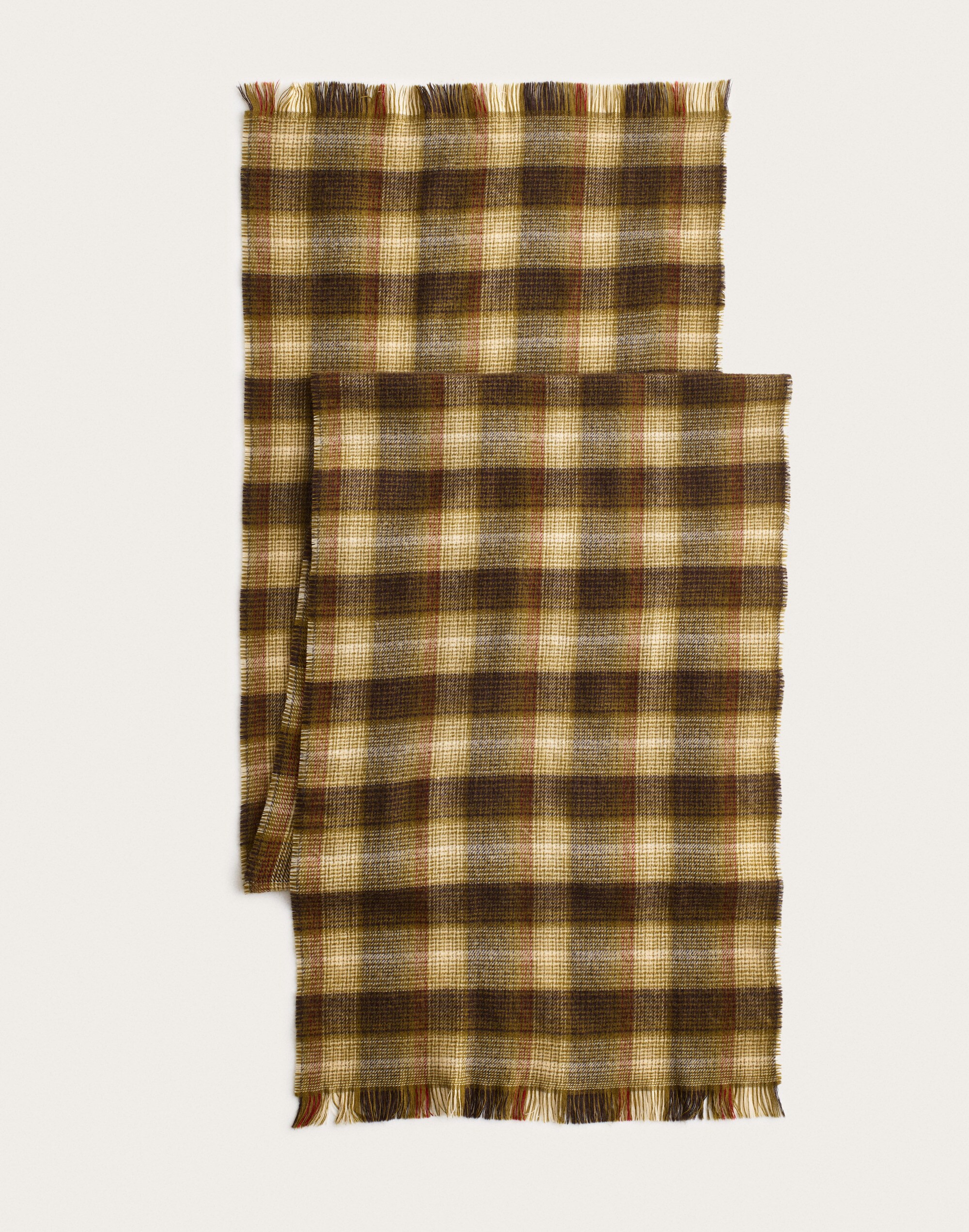 Fringed Scarf in 100% Wool