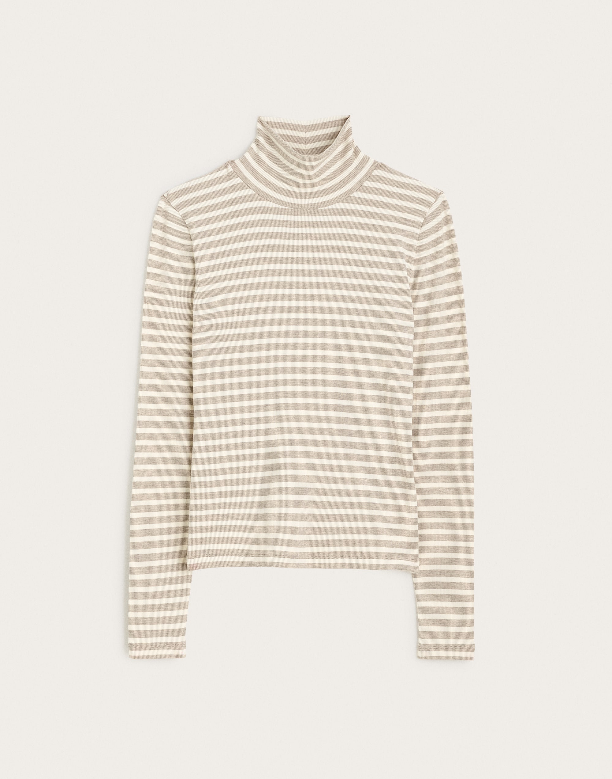 Turtleneck in Luxe Rib