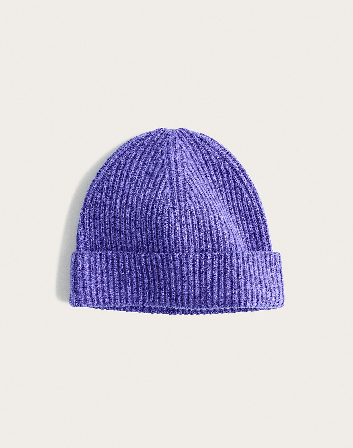 Ribbed Beanie in 100% SoftWool