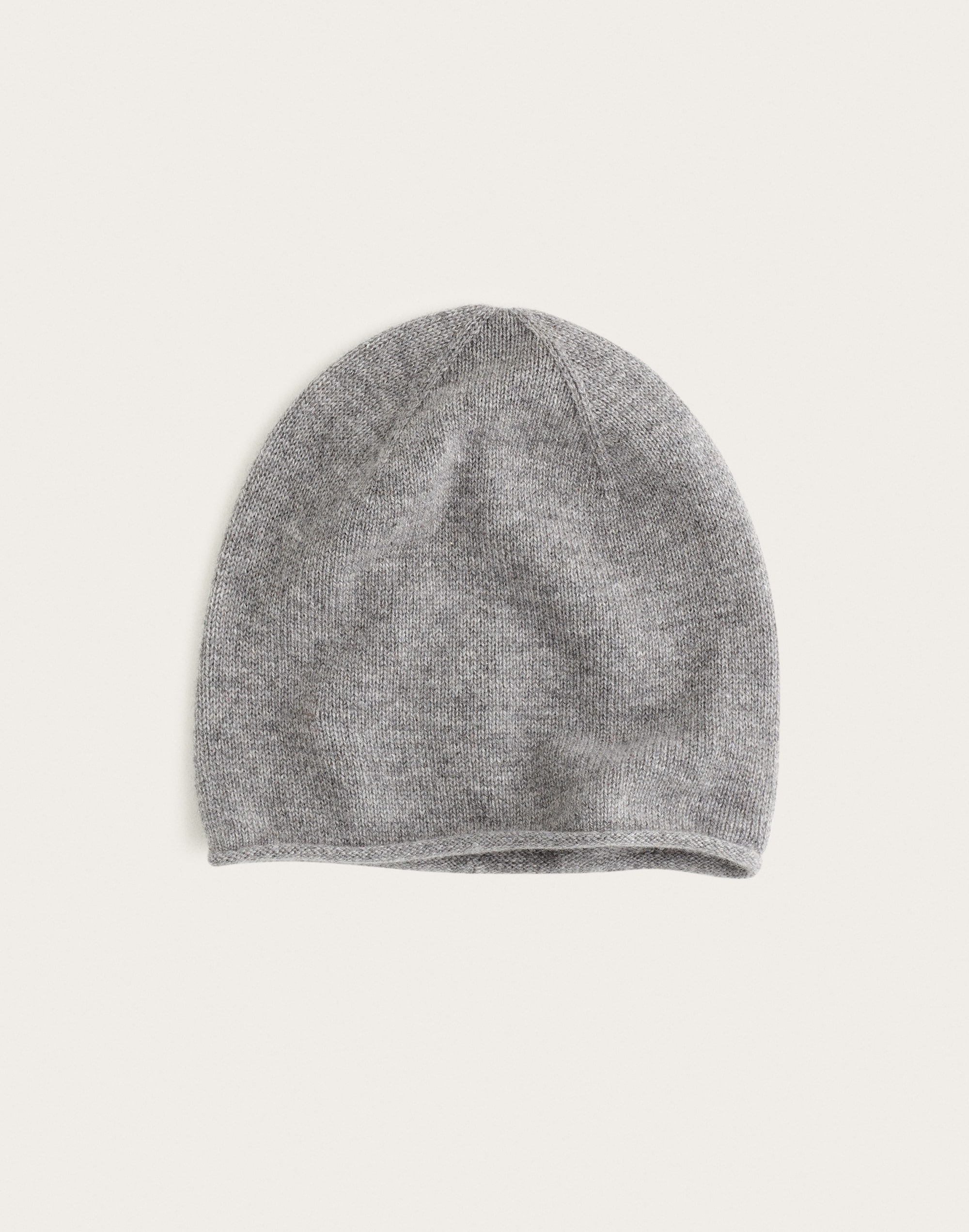 Roll-Edge Beanie in 100% Cashmere