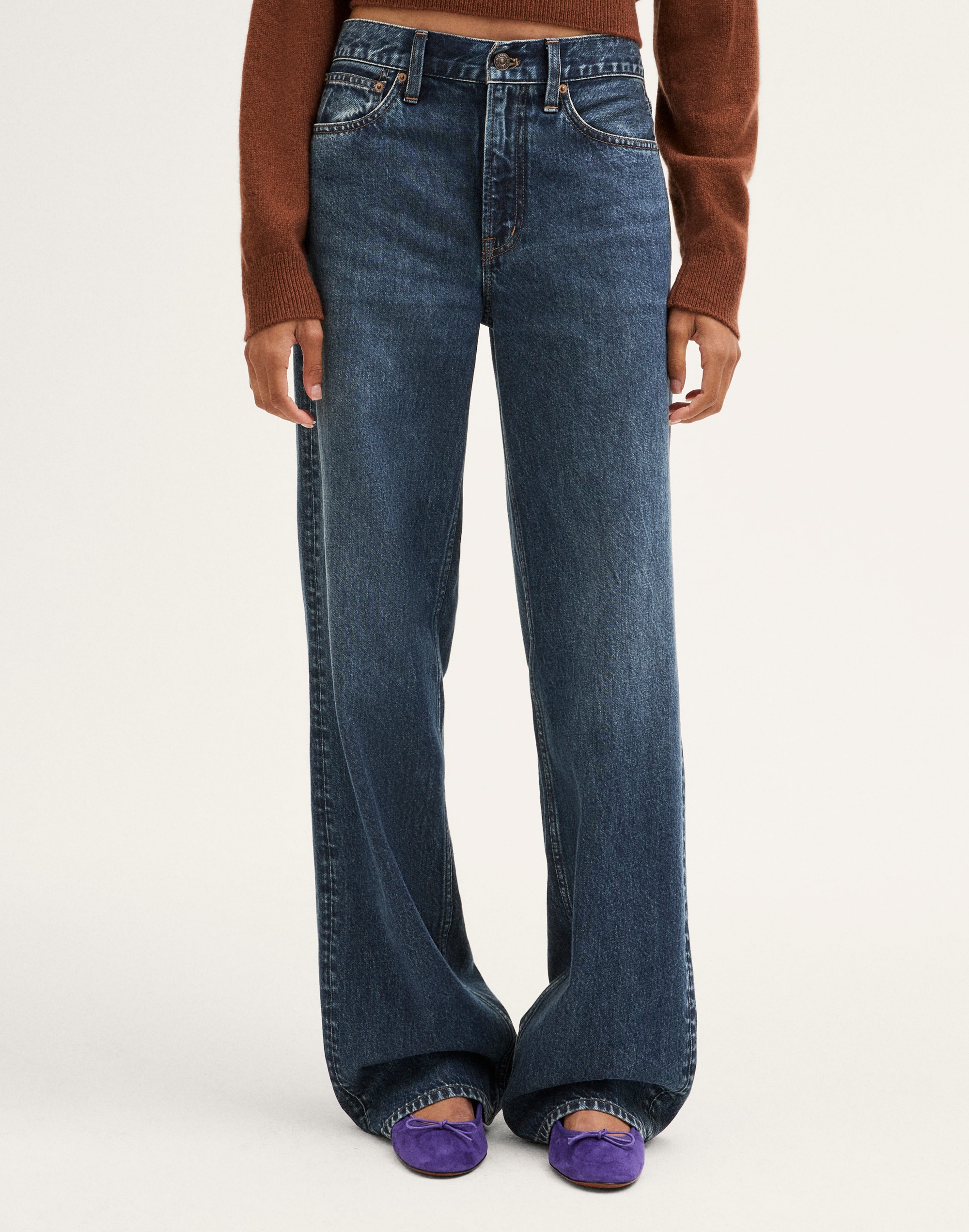Low-Slung Baggy Jeans