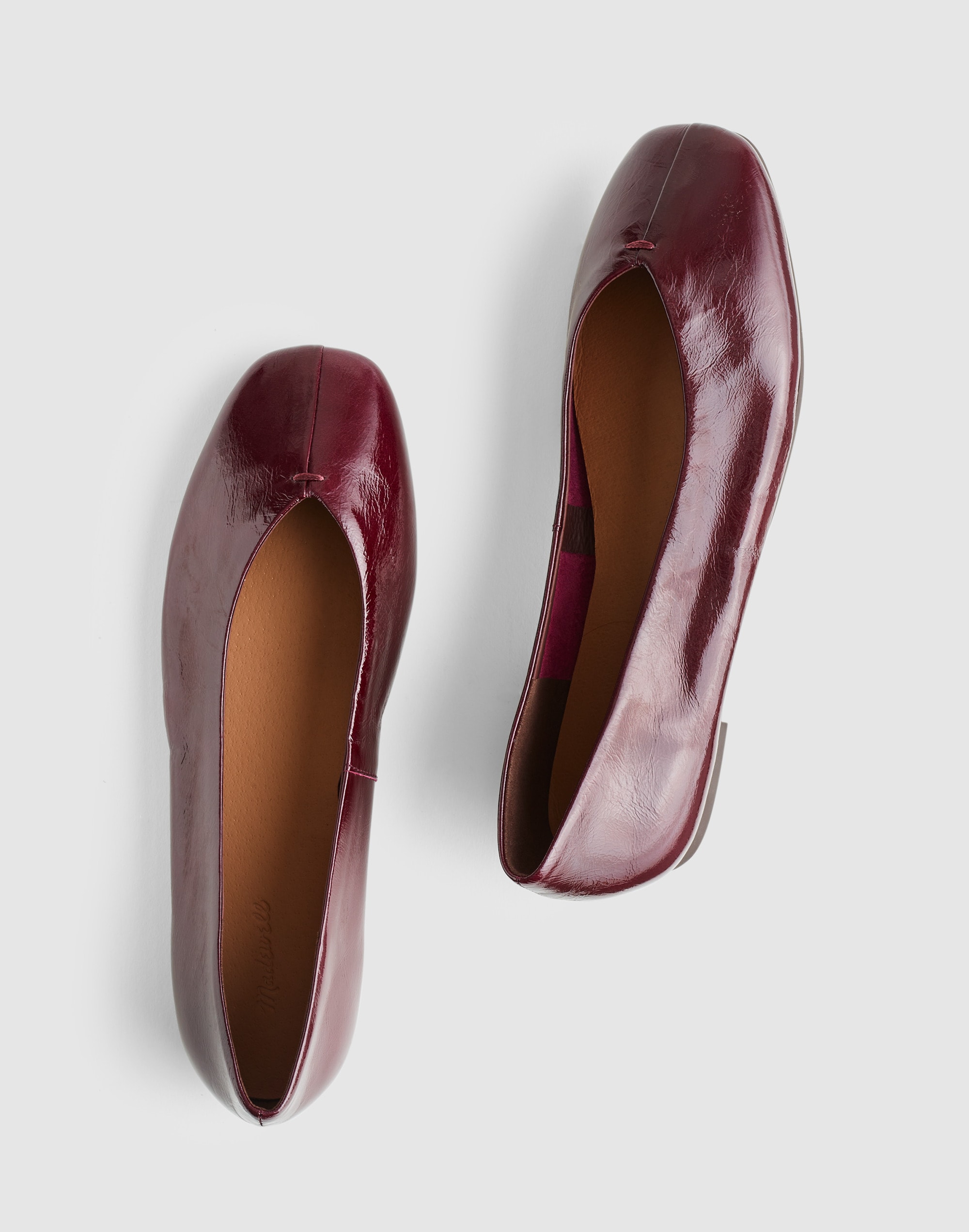 The Greta Glove Flat