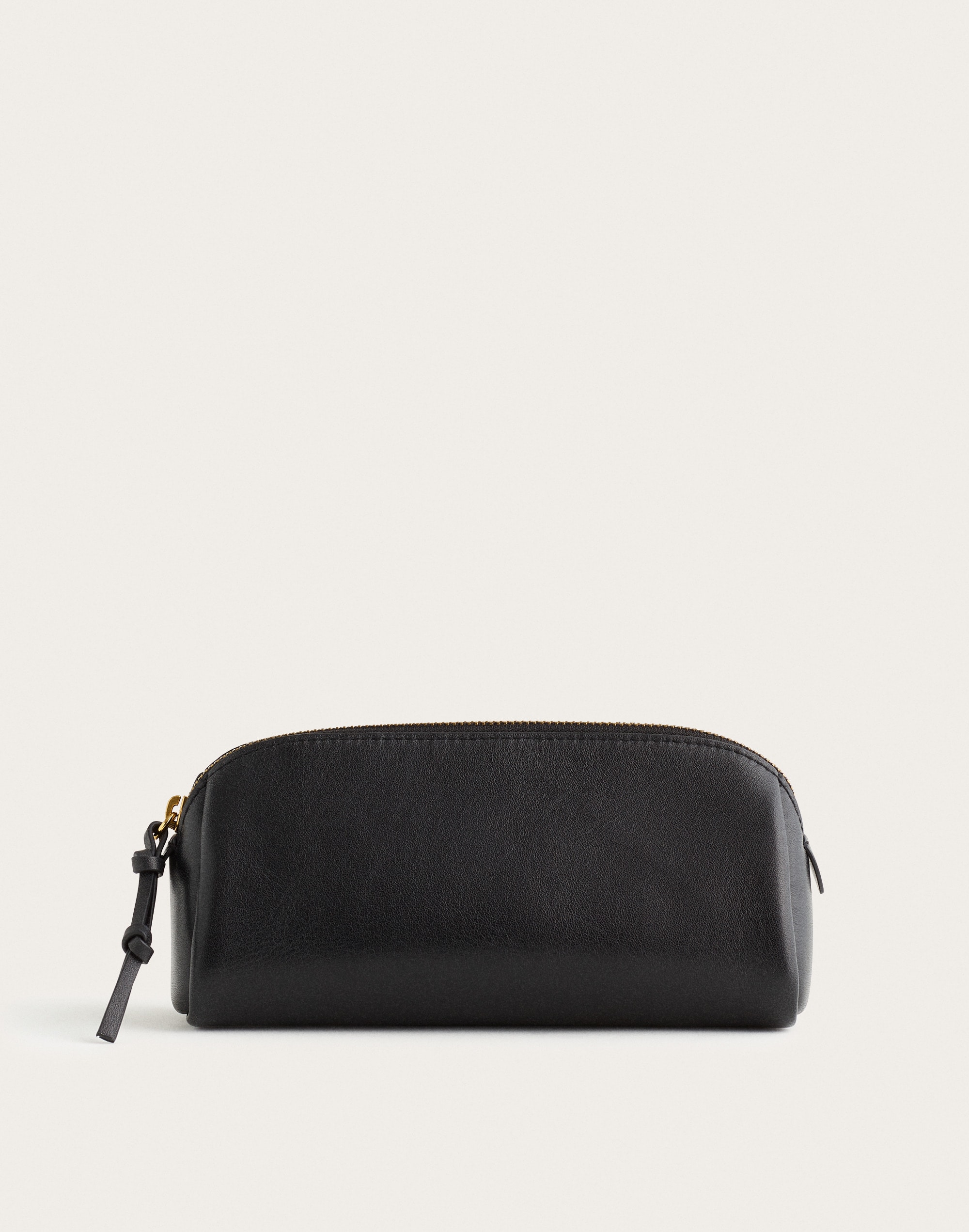 the makeup pouch