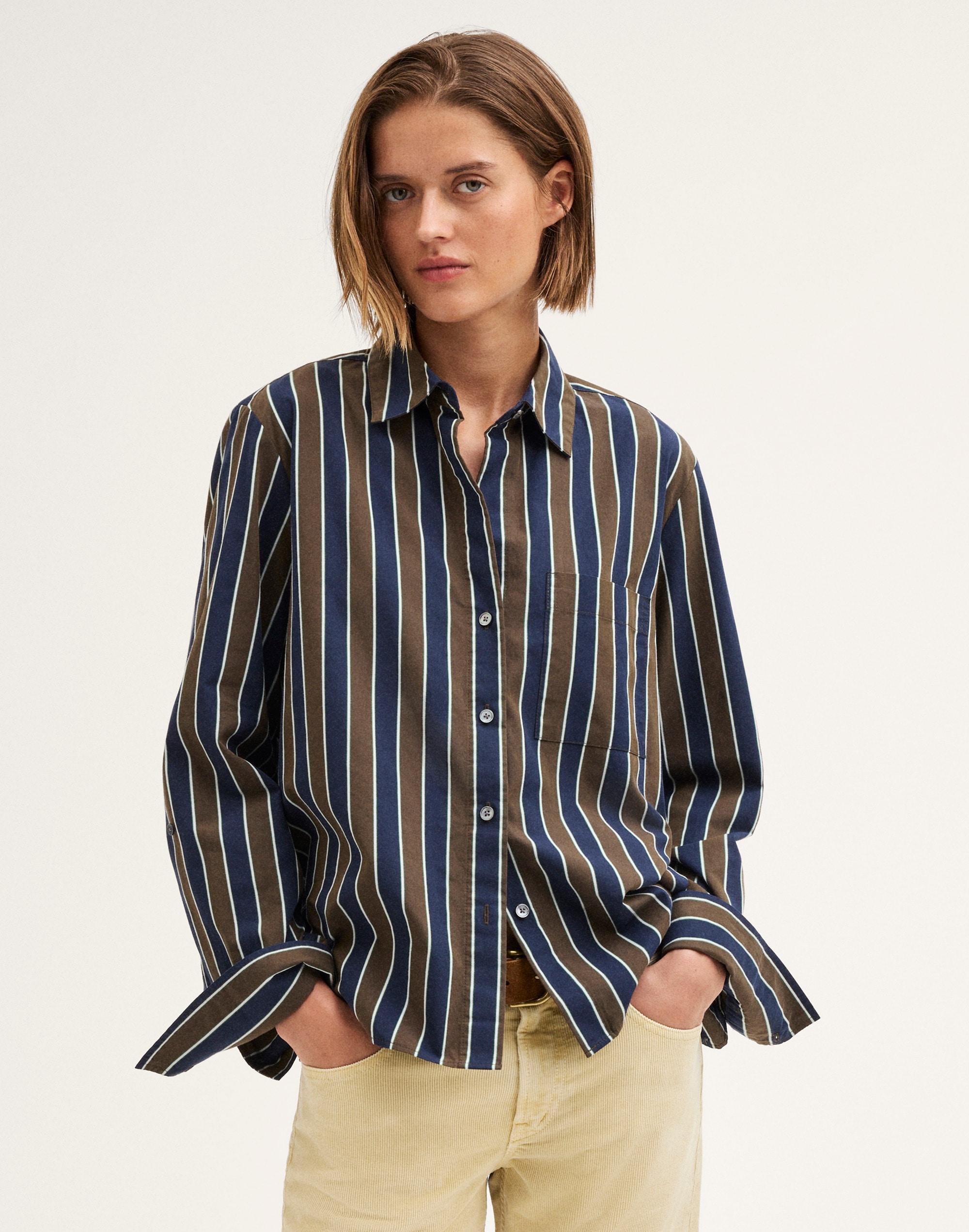 The Signature Y-Neck Shirt in 100% Cotton