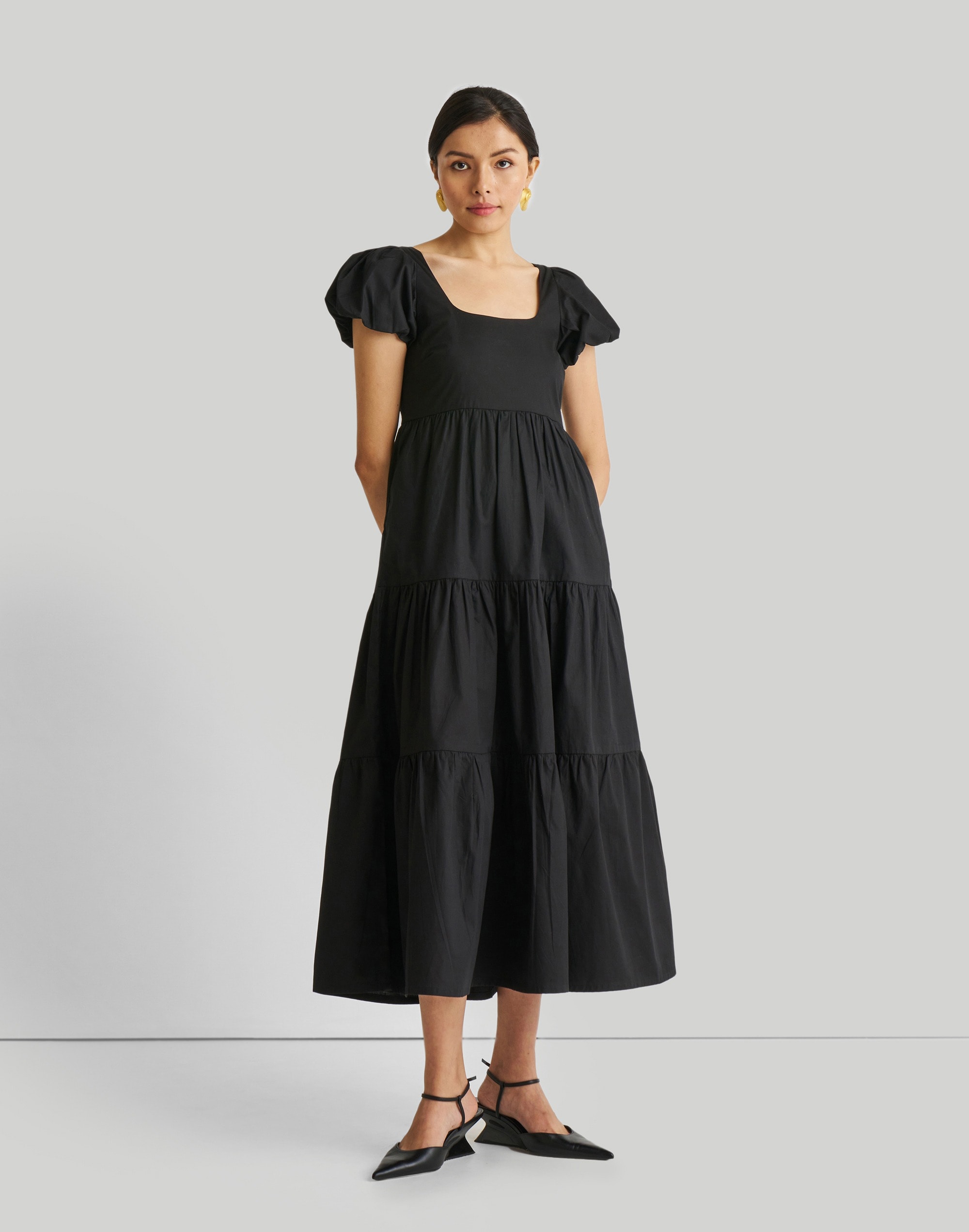 reistor puff sleeve tiered maxi dress