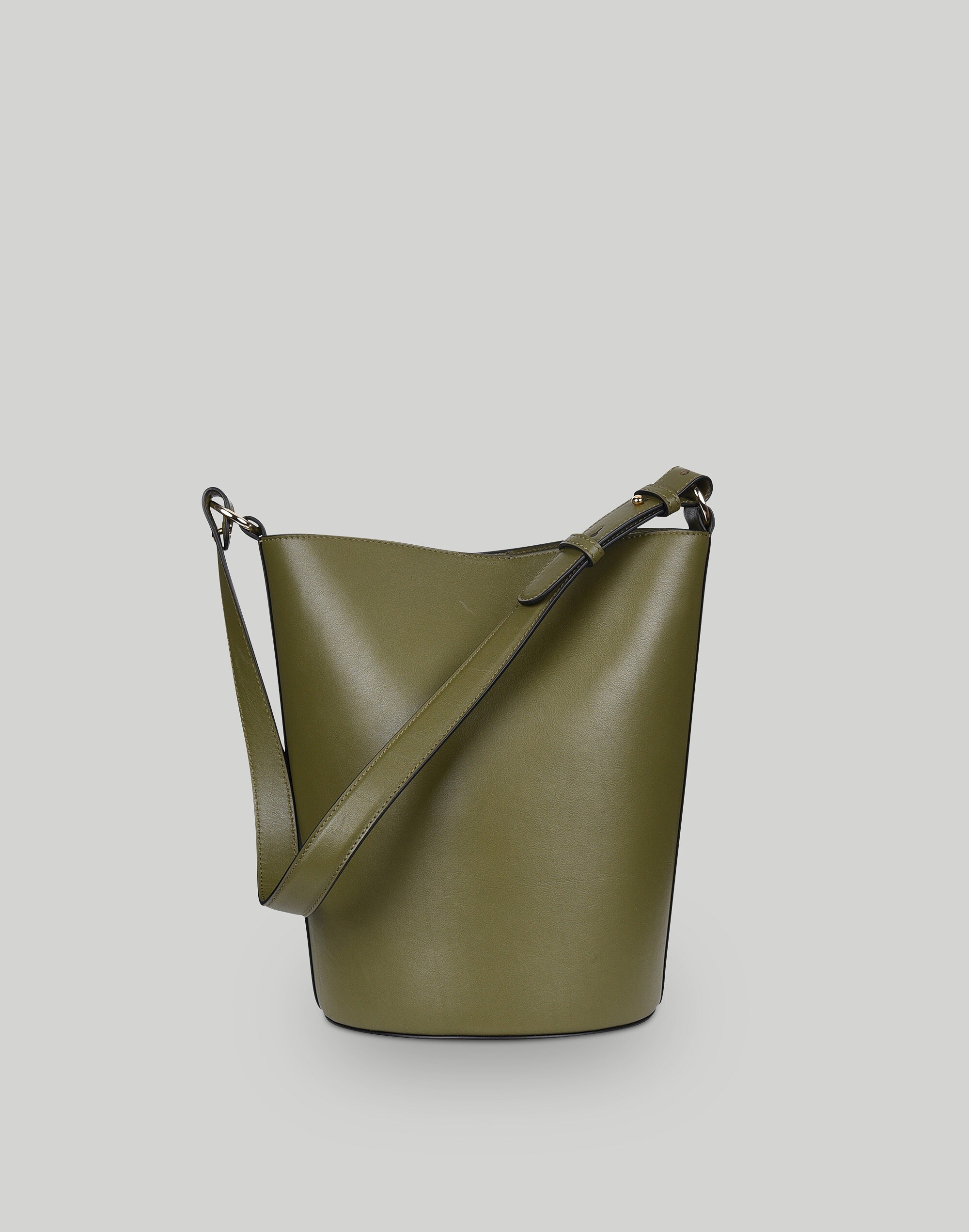 Hyer Goods Luxe Convertible Bucket Bag