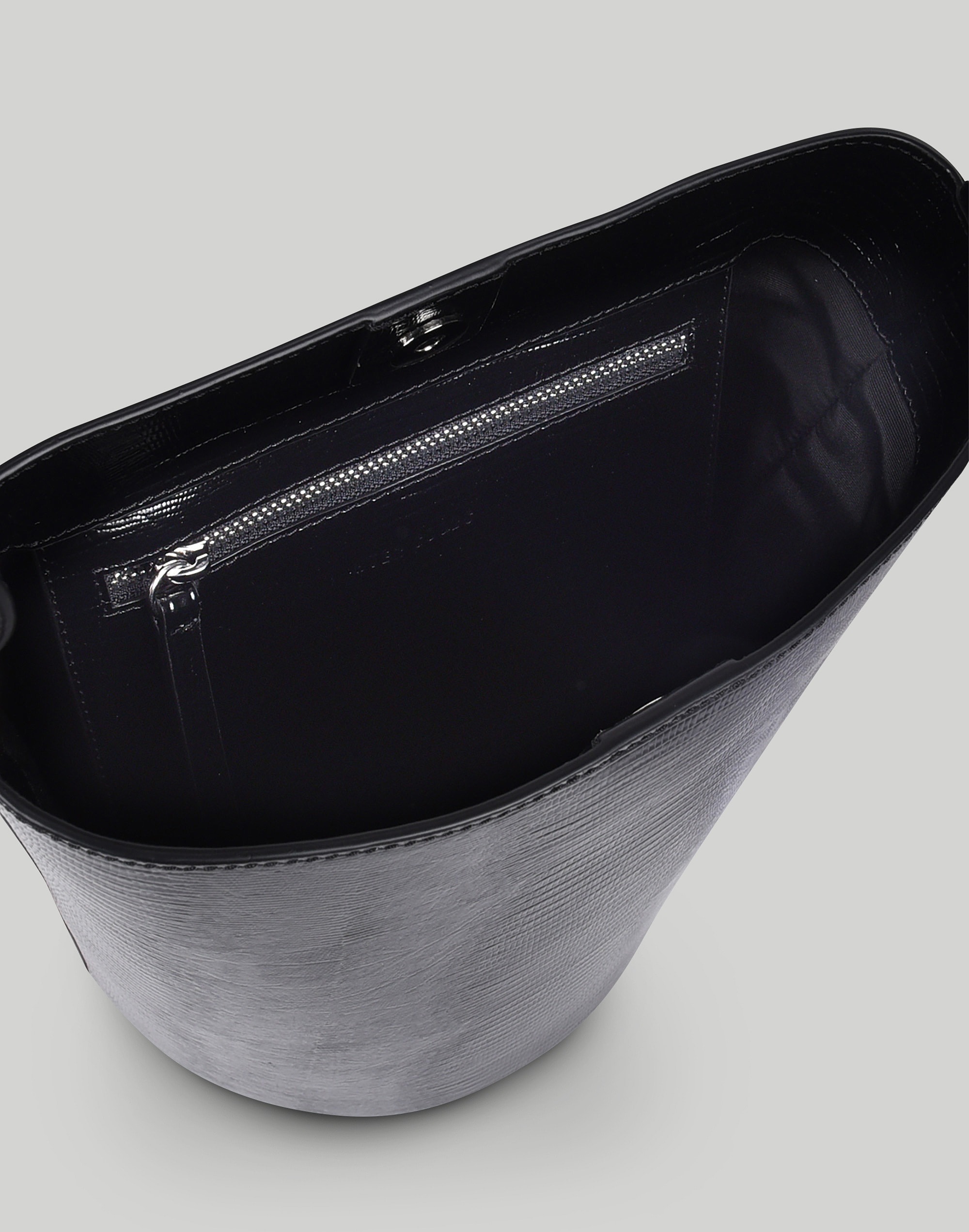 Hyer Goods Luxe Convertible Bucket Bag