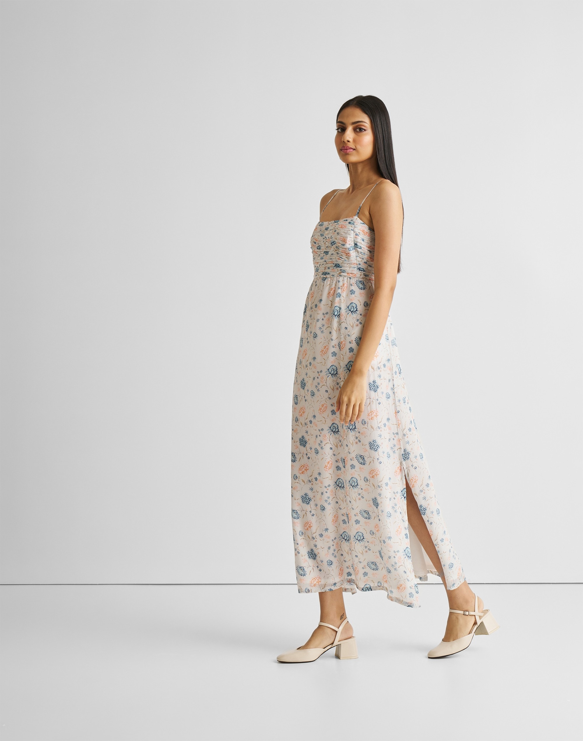 Reistor® Ruched Strappy Maxi Dress