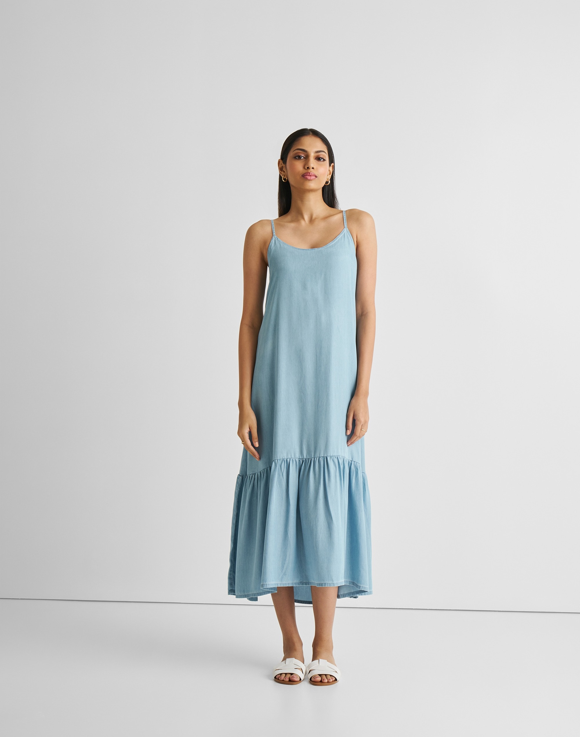 reistor&reg; flowy maxi dress