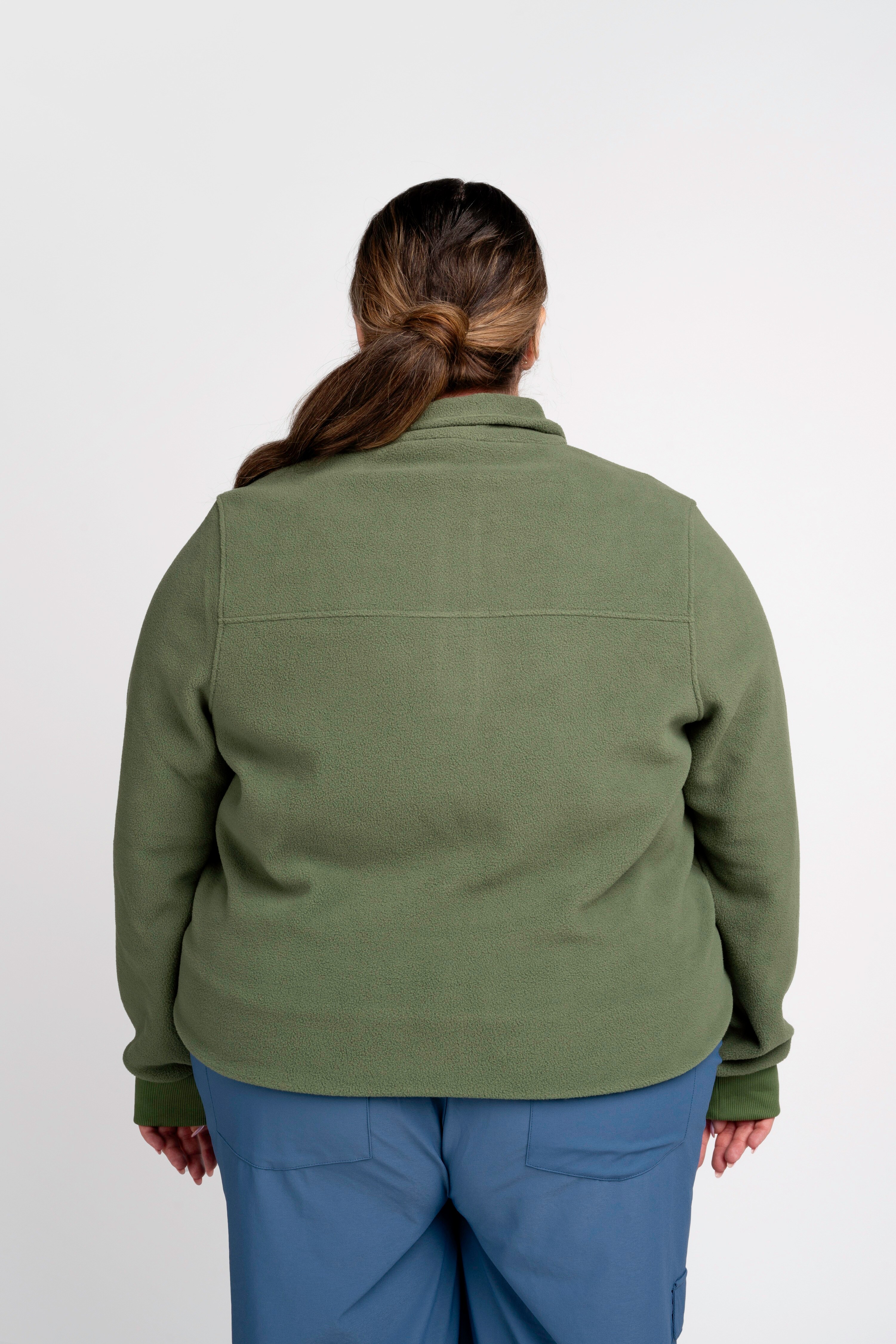 alder apparel Go Explore Essential Fleece